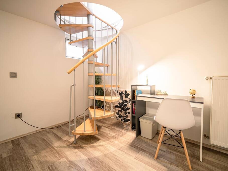 Modernes Apartment Auf 2 Etagen In Ruhiger Lage Zentral Zu Stadion Und Westfalenhallen ดอร์ทมุนด์ ภายนอก รูปภาพ